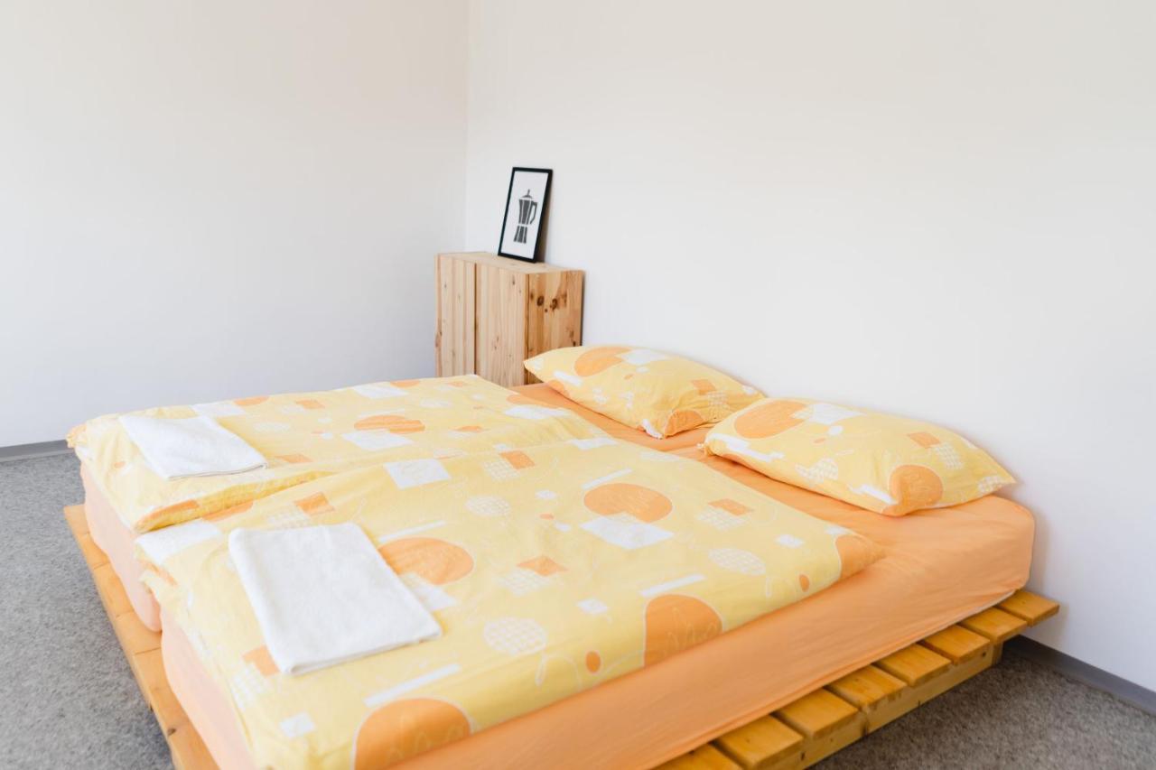 Hostel Idrija Eksteriør billede